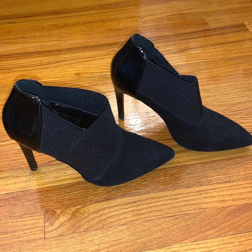 Nine West black heels